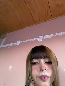 kiittyselenita online show from February 12, 11:50 pm