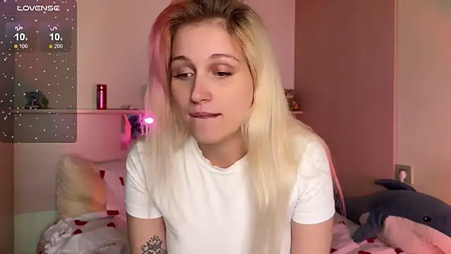 Snapshot of _Annabel_Myr_ chatting on October 8, 11:36 am Annabel Myr online show from October 8, 11:36 am