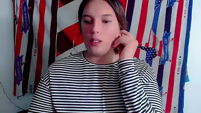 samanthaa hot  online show from February 17, 6:24 am