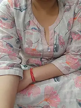 roshni agrawal0 online show from June 10, 9:30 am