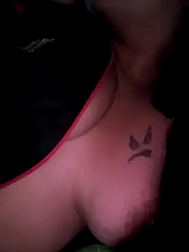 jojo surfistinha89 online show from October 31, 3:05 pm