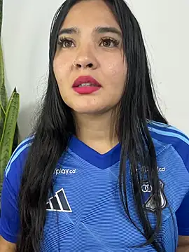 meli  brown online show from May 3, 9:29 pm