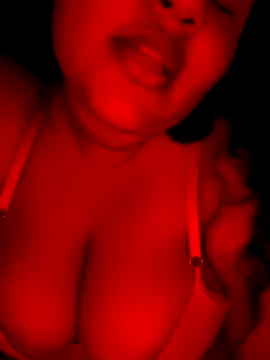 Snapshot of qxmila1 chatting on October 23, 7:09 pm qxmila1 online show from October 23, 7:09 pm