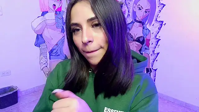 sofi lara28 online show from April 30, 5:40 pm