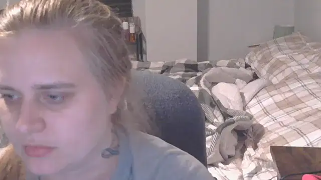 Sexyblonde12344 online show from November 2, 11:41 pm