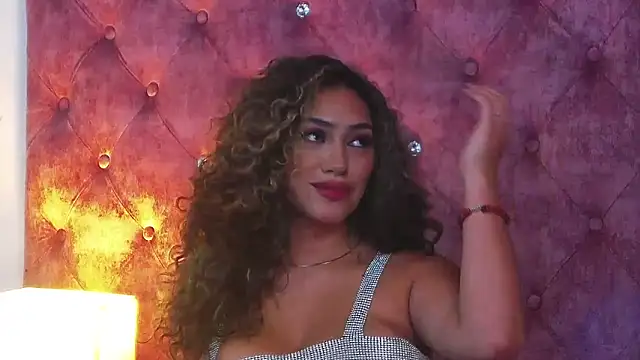 MaddisonBelucci online show from October 29, 8:44 pm