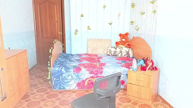 Audrey Aura online show from September 16, 5:48 am