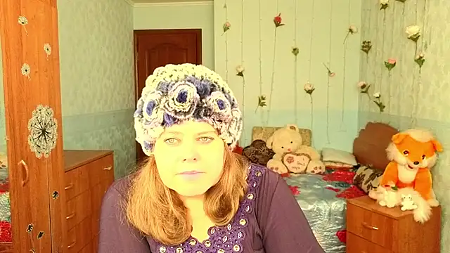 Audrey Aura online show from November 11, 9:17 am