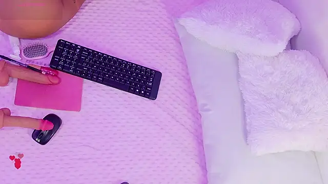 SamantaKane online show from May 3, 4:16 am
