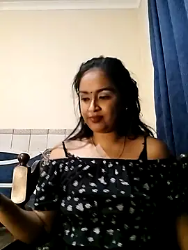 cute indianxo online show from February 22, 5:58 pm