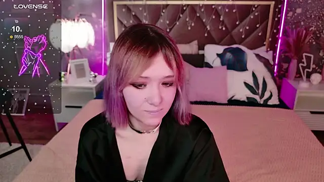 Ketrin Jones online show from January 17, 5:31 pm