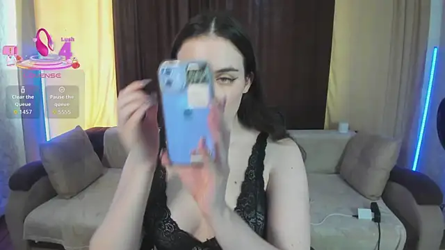  Shy Jenny  online show from July 27, 8:00 am