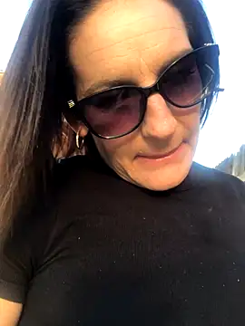 Snapshot of silverbay-456 chatting on October 5, 12:48 am silverbay-456 online show from October 5, 12:48 am