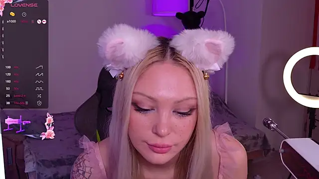 LeksaCandy online show from November 10, 4:24 pm