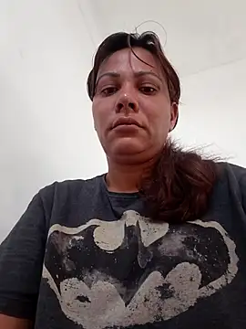 dyjaA online show from May 6, 11:14 am