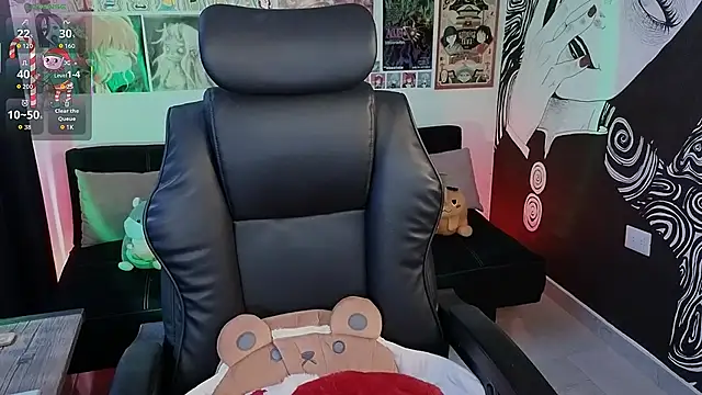 Yuhwan  online show from December 4, 6:30 pm