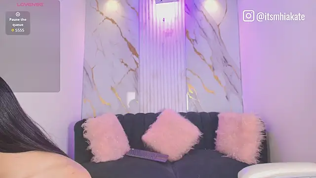 Snapshot of Mhiaa_Sweet chatting on September 24, 12:26 pm Mhiaa Sweet online show from September 24, 12:26 pm
