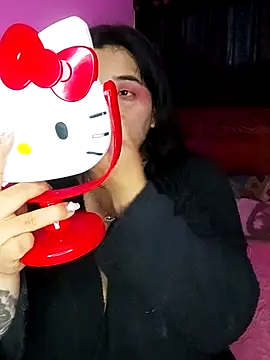 Snapshot of kittenFreyja_ chatting on October 14, 10:01 pm kittenFreyja  online show from October 14, 10:01 pm