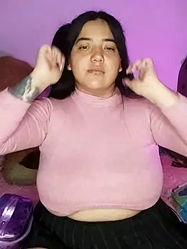 Snapshot of kittenFreyja_ chatting on September 23, 8:51 pm kittenFreyja  online show from September 23, 8:51 pm