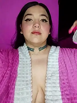 Snapshot of kittenFreyja_ chatting on September 21, 12:31 am kittenFreyja  online show from September 21, 12:31 am