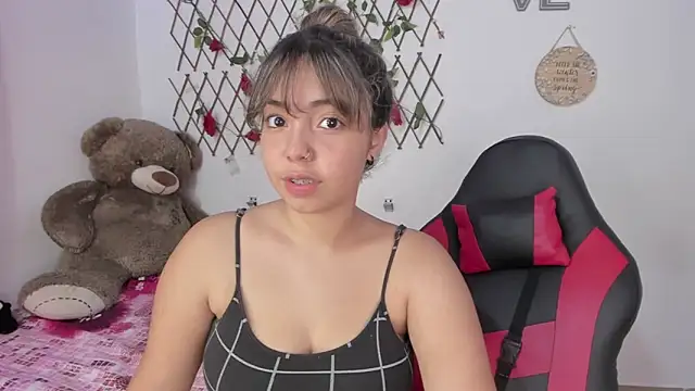 emma grays2 online show from October 30, 3:53 am