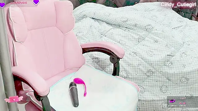 Cindy Cutiegirl online show from July 12, 10:21 pm