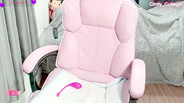 Cindy Cutiegirl online show from June 25, 10:22 pm