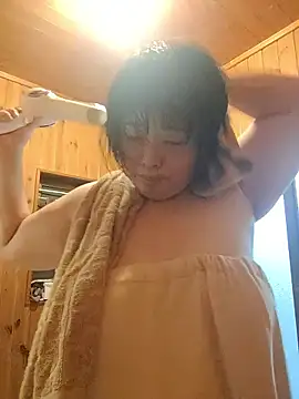 Snapshot of yukari_0011 chatting on September 16, 11:29 am yukari 0011 online show from September 16, 11:29 am