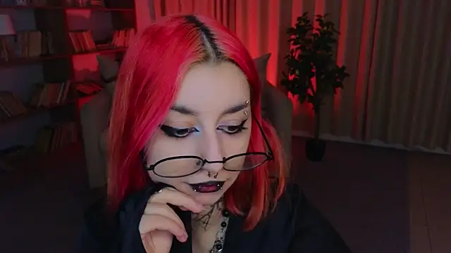 Mistress  Marcelline online show from July 25, 2:51 am