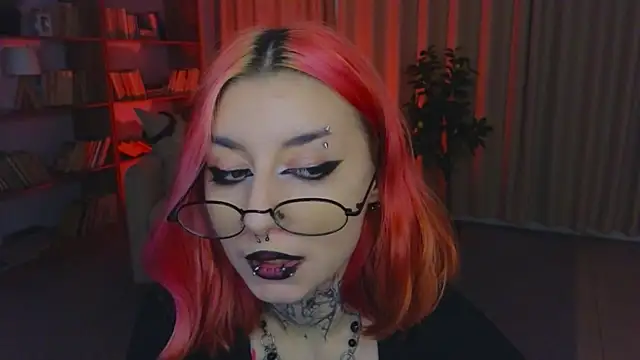 Mistress  Marcelline online show from August 4, 2:06 am