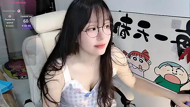 Angela-AMY online show from August 3, 5:11 am