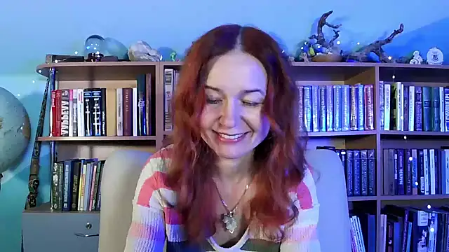 Foxilady357 online show from December 19, 2:20 pm