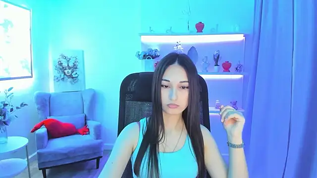 ElviraWesdety online show from March 16, 5:44 am