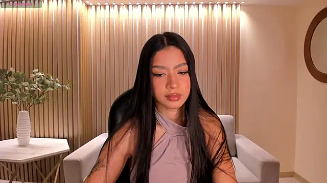 SophieHouston  online show from June 11, 2:44 am