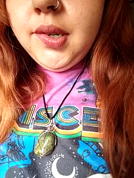 melisa hot420 online show from December 13, 8:15 pm