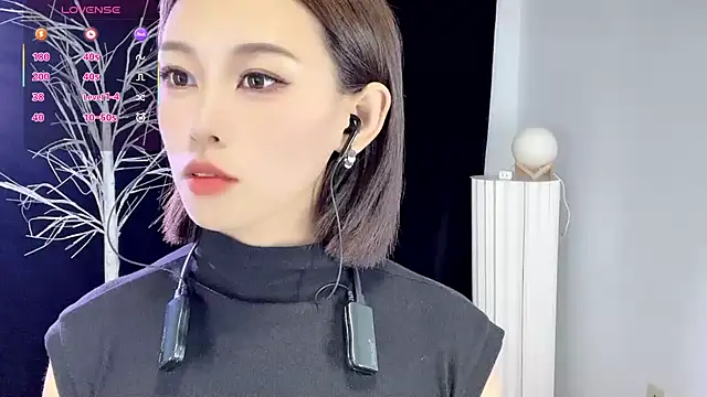 Snapshot of xiaoyue8888 chatting on October 23, 1:44 am xiaoyue8888 online show from October 23, 1:44 am