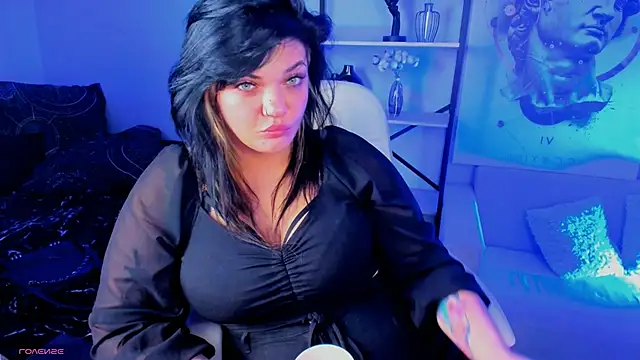 MaryHarrys online show from October 28, 11:31 pm