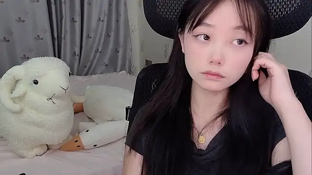 puppy-999 online show from June 7, 2:13 pm