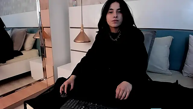 Ashkoreh online show from July 15, 7:29 pm