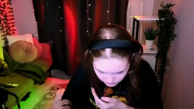 Dilara xBaby online show from July 11, 9:59 pm