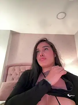 Bella  Wood online show from June 21, 7:29 pm