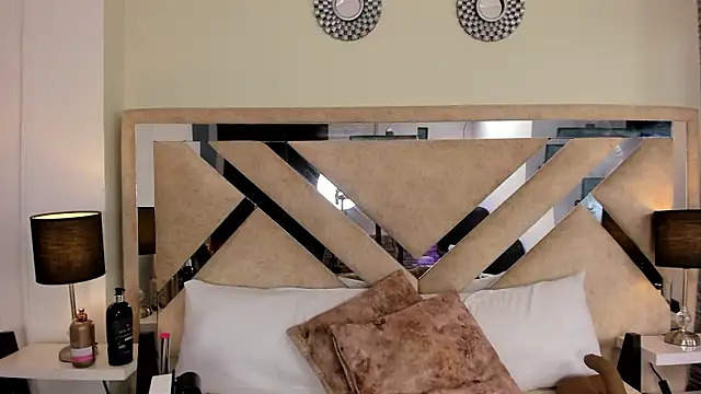 ximena vasquez8 online show from February 3, 6:22 am