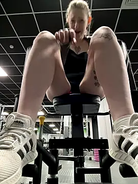 Cum girlss online show from December 21, 5:44 am