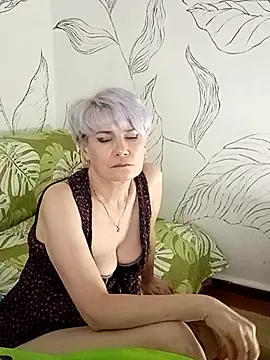 Catty Lady online show from September 10, 6:19 pm