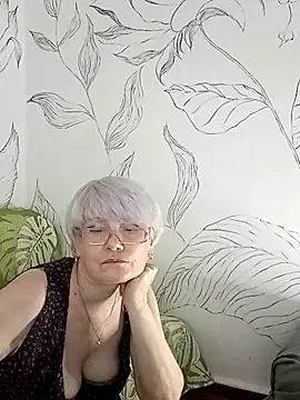 Catty Lady online show from September 12, 6:26 pm