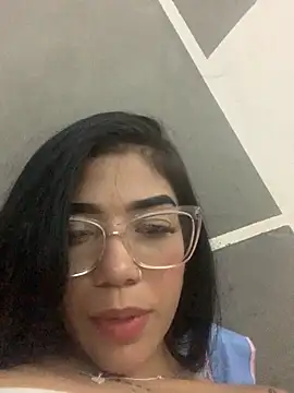 Snapshot of ElaRose_12 chatting on October 20, 9:51 pm ElaRose 12 online show from October 20, 9:51 pm