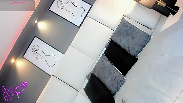 LiaFernandaa online show from May 5, 2:42 pm