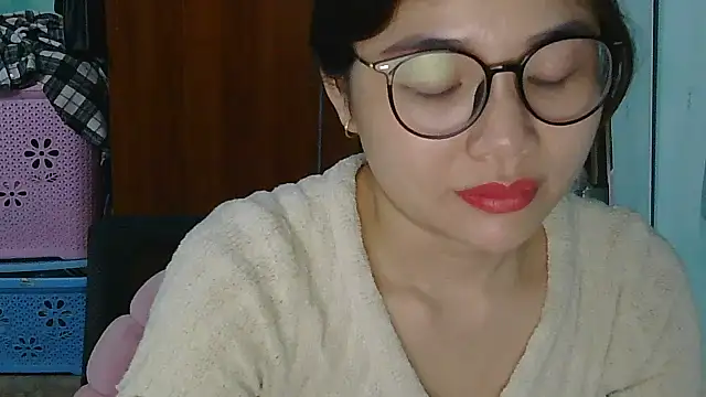 Uhem112 online show from October 1, 10:42 am