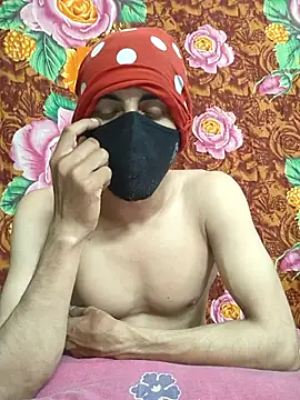 Snapshot of Seducing_couple chatting on October 14, 5:37 pm Seducing couple online show from October 14, 5:37 pm