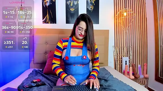 Snapshot of _samanthaa_foxx chatting on October 3, 12:21 pm samanthaa foxx online show from October 3, 12:21 pm